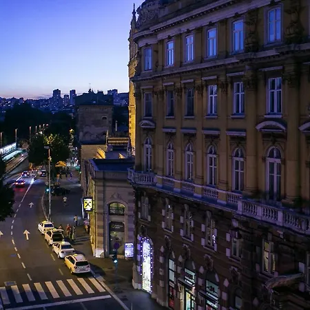 Bella Апартаменты